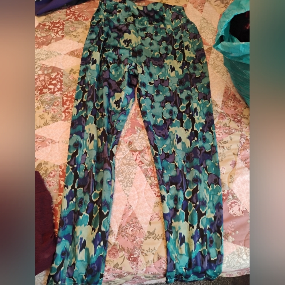 Floral Patterned Leggings